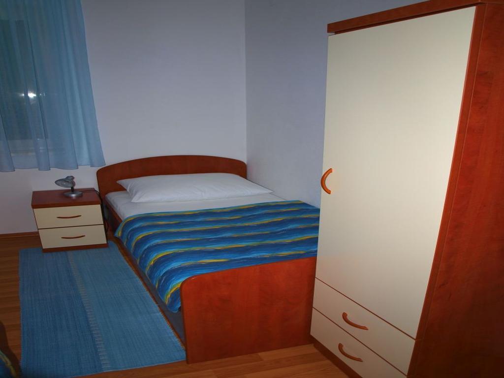 Apartments Mia Postira Rom bilde