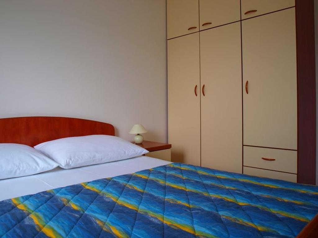 Apartments Mia Postira Rom bilde